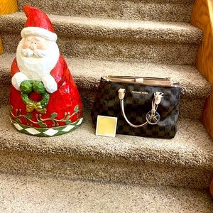 Used real Michael kors purse